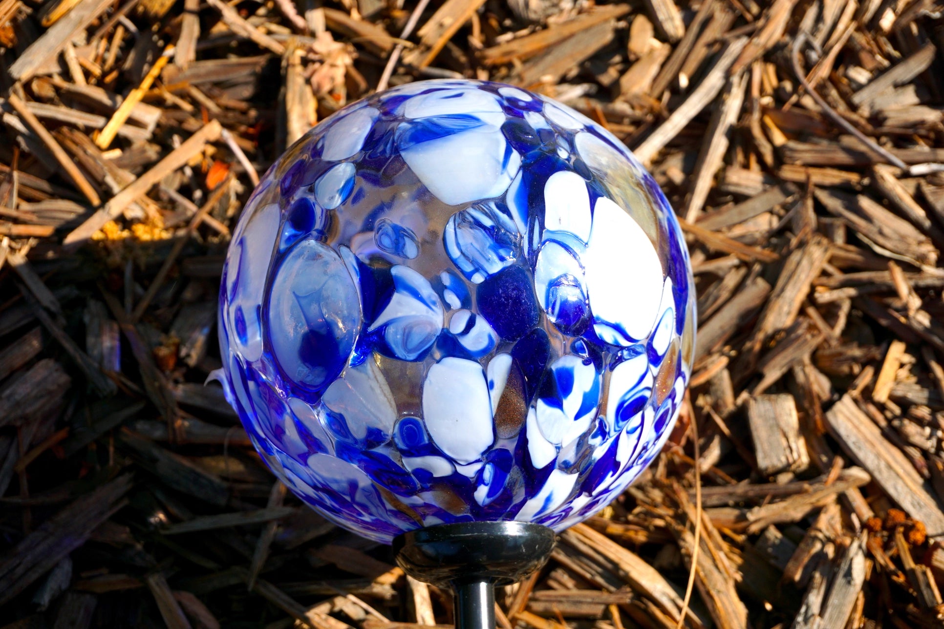 Solar Garden Sphere Blue