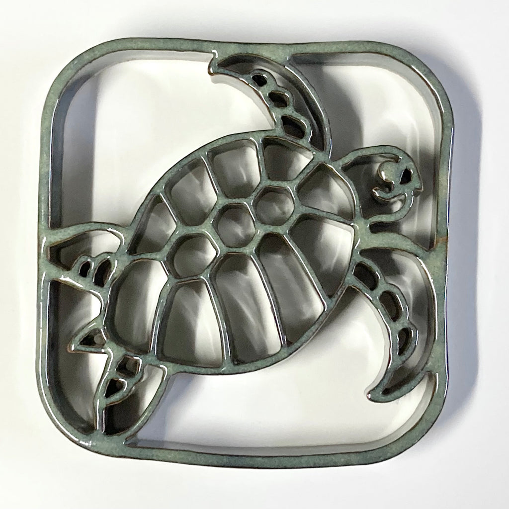 Seaturtle Stoneware Trivet Jade