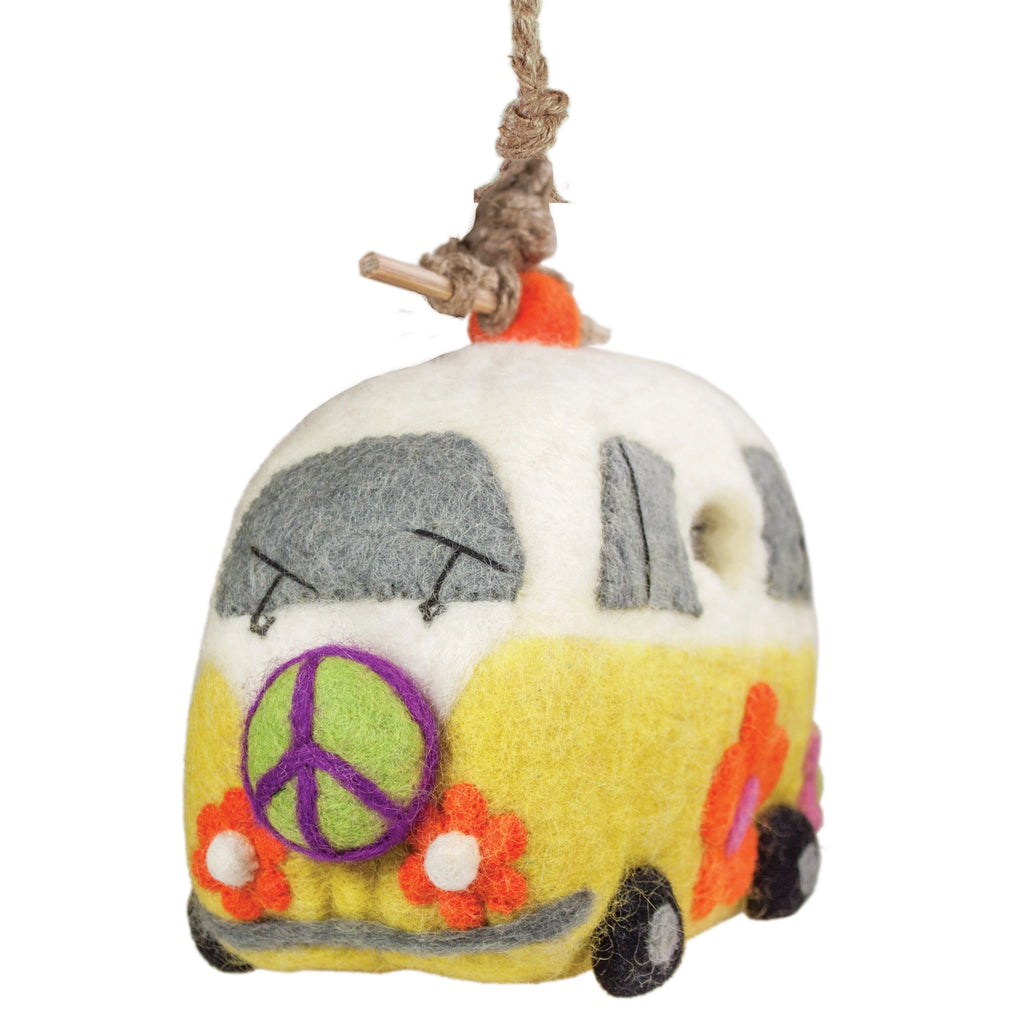 Volkswagen Bus Birdhouse