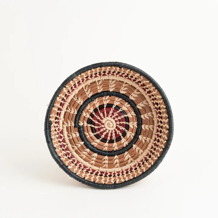 Round Pinwheel Pine Needle Basket