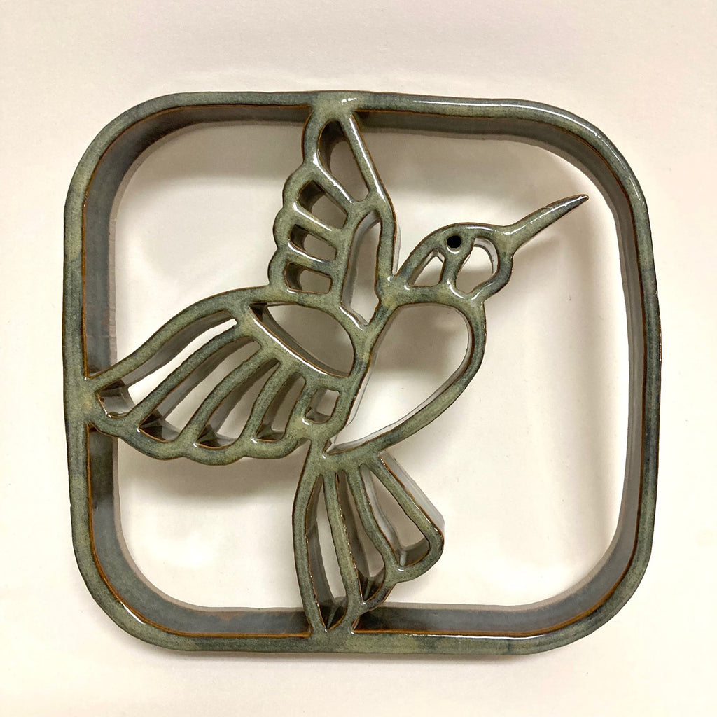 Hummingbird Stoneware Trivet